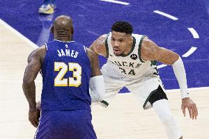 雅虎：热火可换来字母再给老詹中产合约组BIG3 能争冠市场也大配图